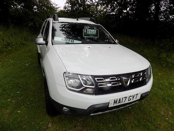 Used Dacia Duster 2017 for sale - 75144291: Photo