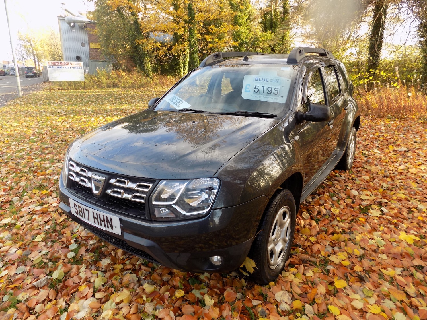 Used Dacia Duster 2017 for sale - 76392525: Photo 4