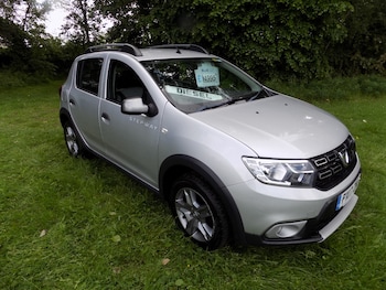 Used Dacia Sandero Stepway 2017 for sale - 78777337: Photo