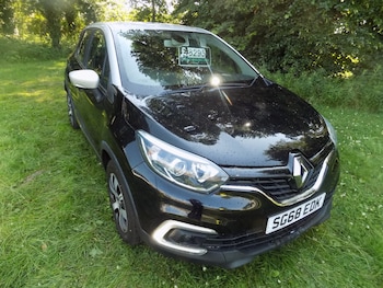 Used Renault Captur 2018 for sale - 79230269: Photo