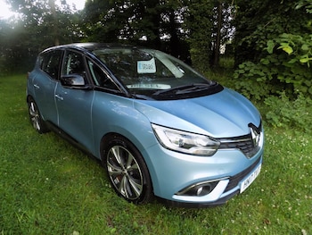 Used Renault Scenic 2017 for sale - 79230833: Photo