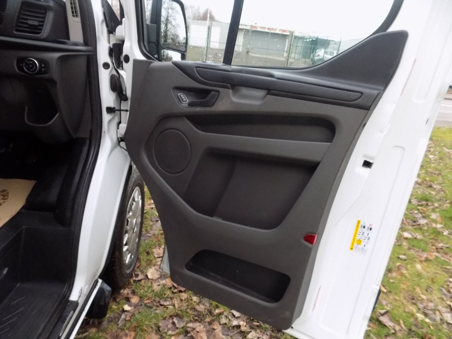 Used Ford Transit Custom 2018 for sale - 77462898: Photo 30