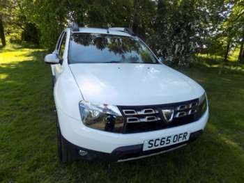 Used Dacia Duster 2015 for sale - 74634595: Photo