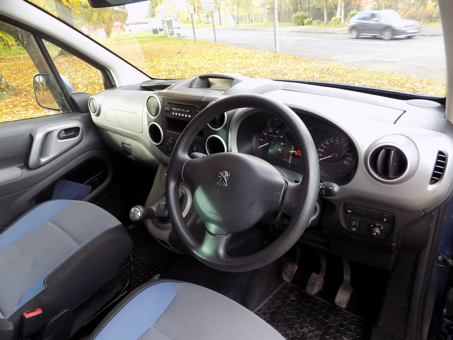 Used Peugeot Partner Tepee 2016 for sale - 76353695: Photo 14
