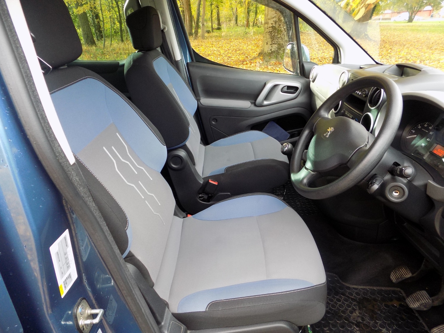 Used Peugeot Partner Tepee 2016 for sale - 76353695: Photo 15