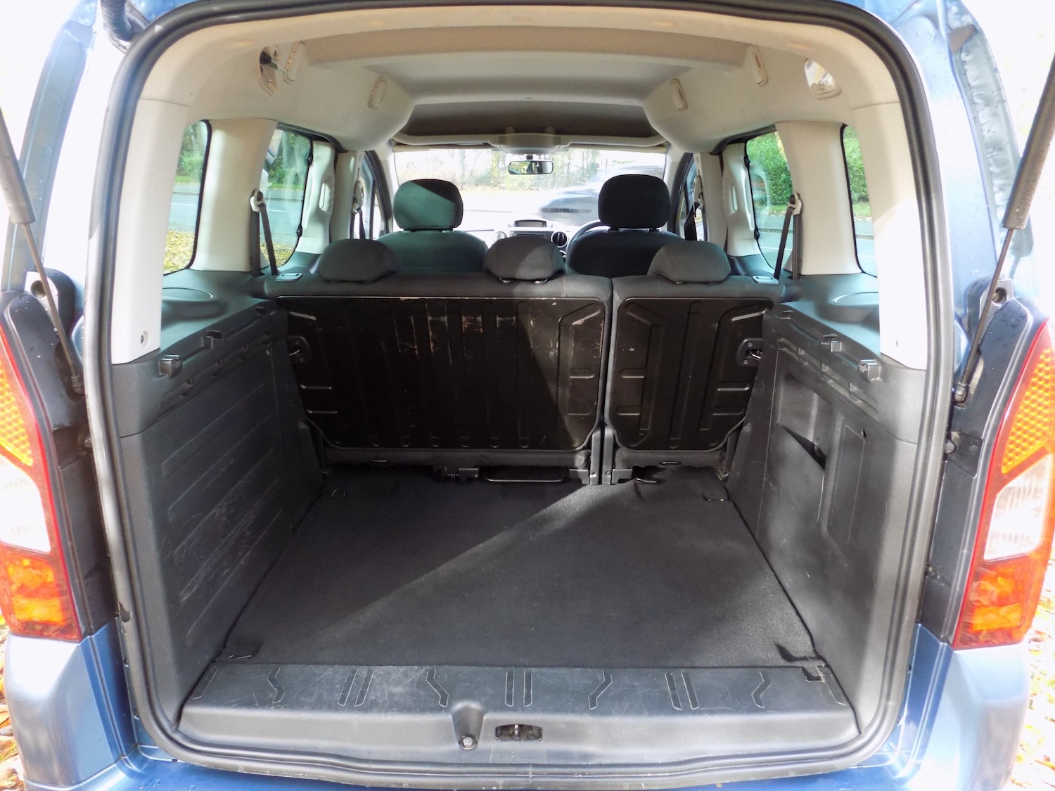 Used Peugeot Partner Tepee 2016 for sale - 76353695: Photo 27