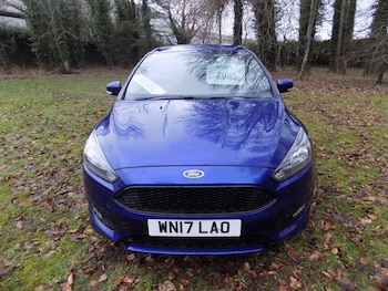 Used Ford Focus 2017 for sale - 77504051: Photo