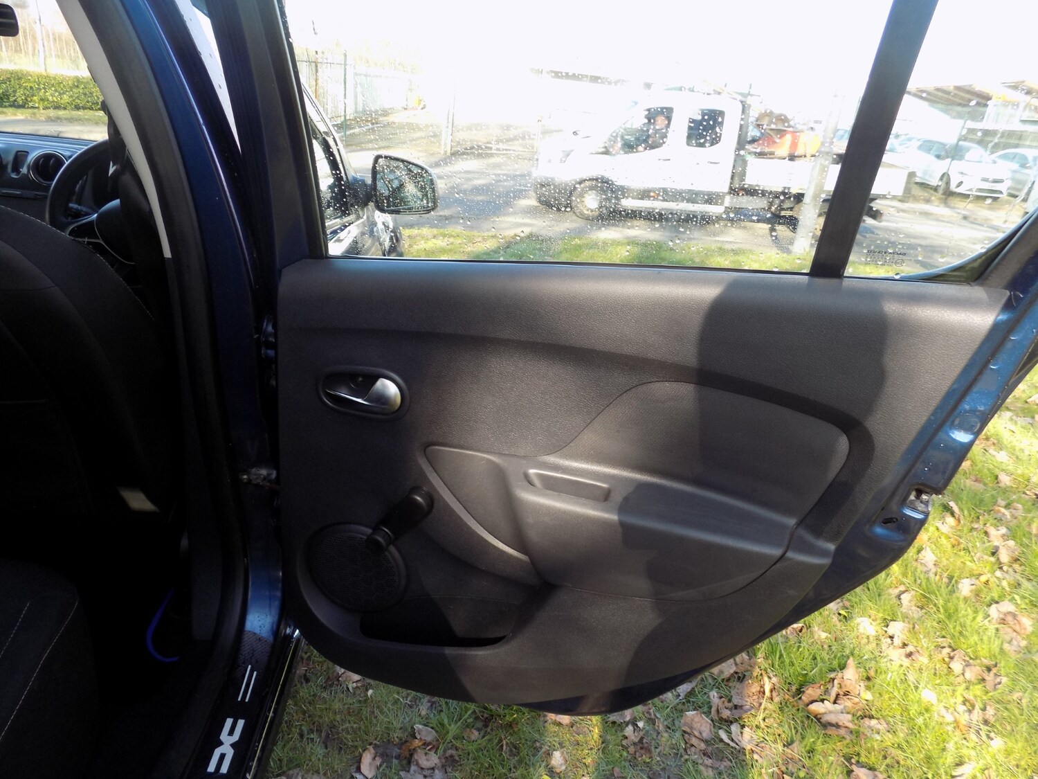 Used Dacia Sandero 2017 for sale - 77965306: Photo 32