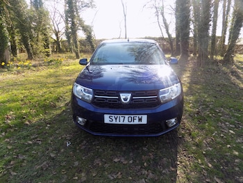 Used Dacia Sandero 2017 for sale - 77965306: Photo