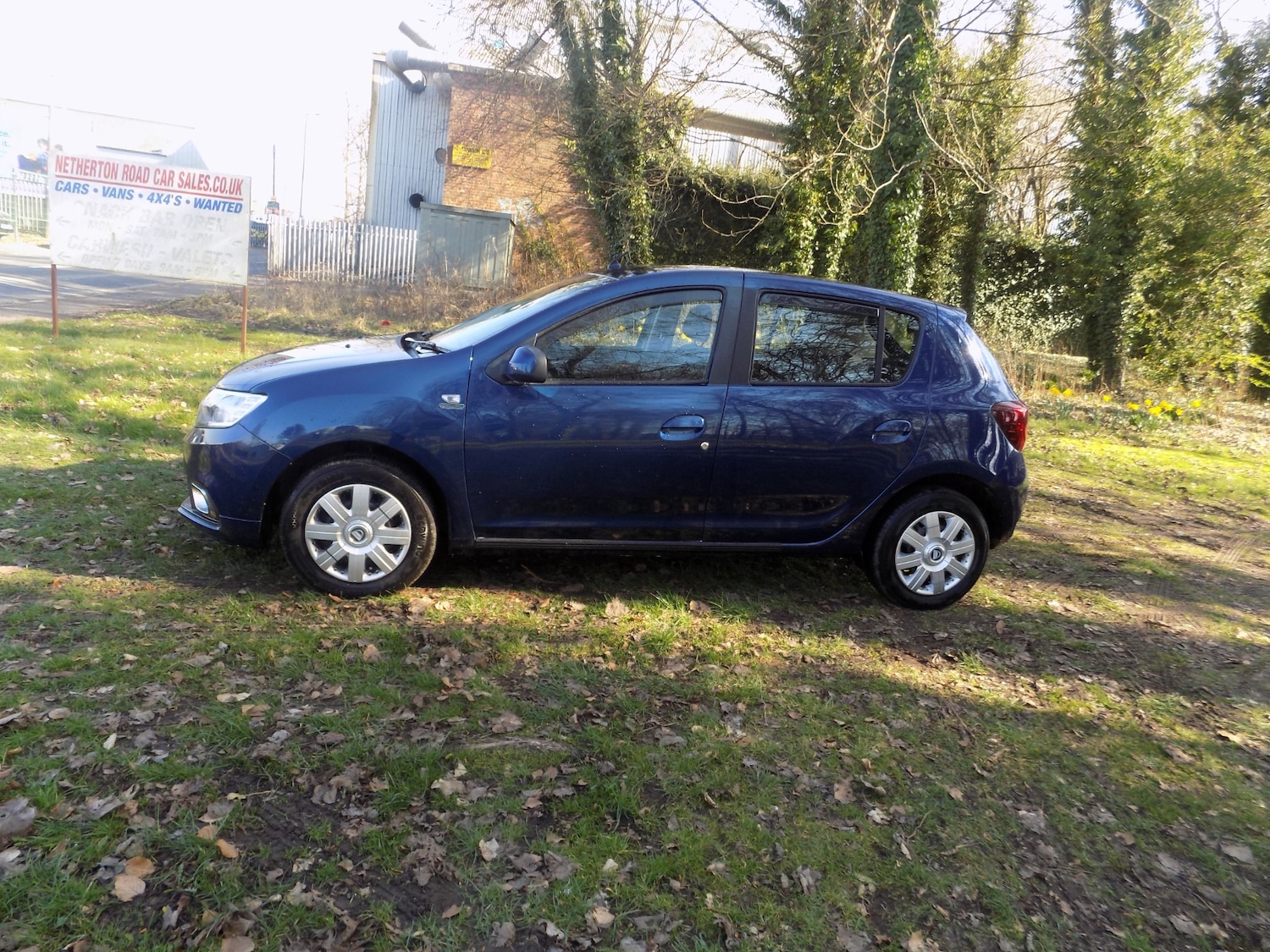 Used Dacia Sandero 2017 for sale - 77965306: Photo 8