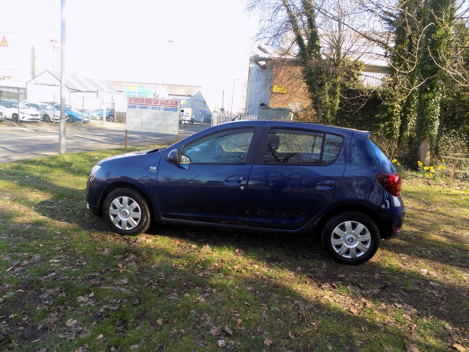 Used Dacia Sandero 2017 for sale - 77965306: Photo 9