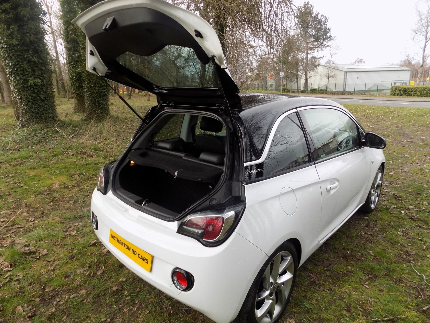 Used Vauxhall ADAM 2017 for sale - 77997301: Photo 27