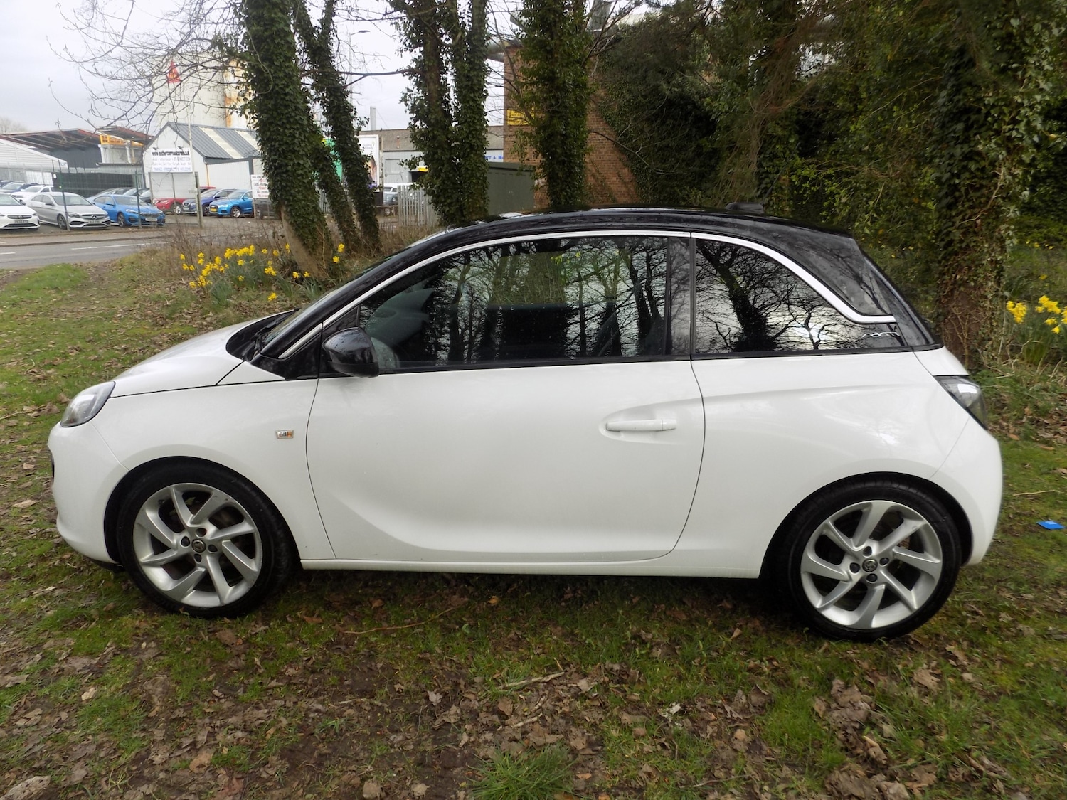 Used Vauxhall ADAM 2017 for sale - 77997301: Photo 7