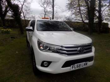 Used Toyota Hilux 2018 for sale - 74314125: Photo