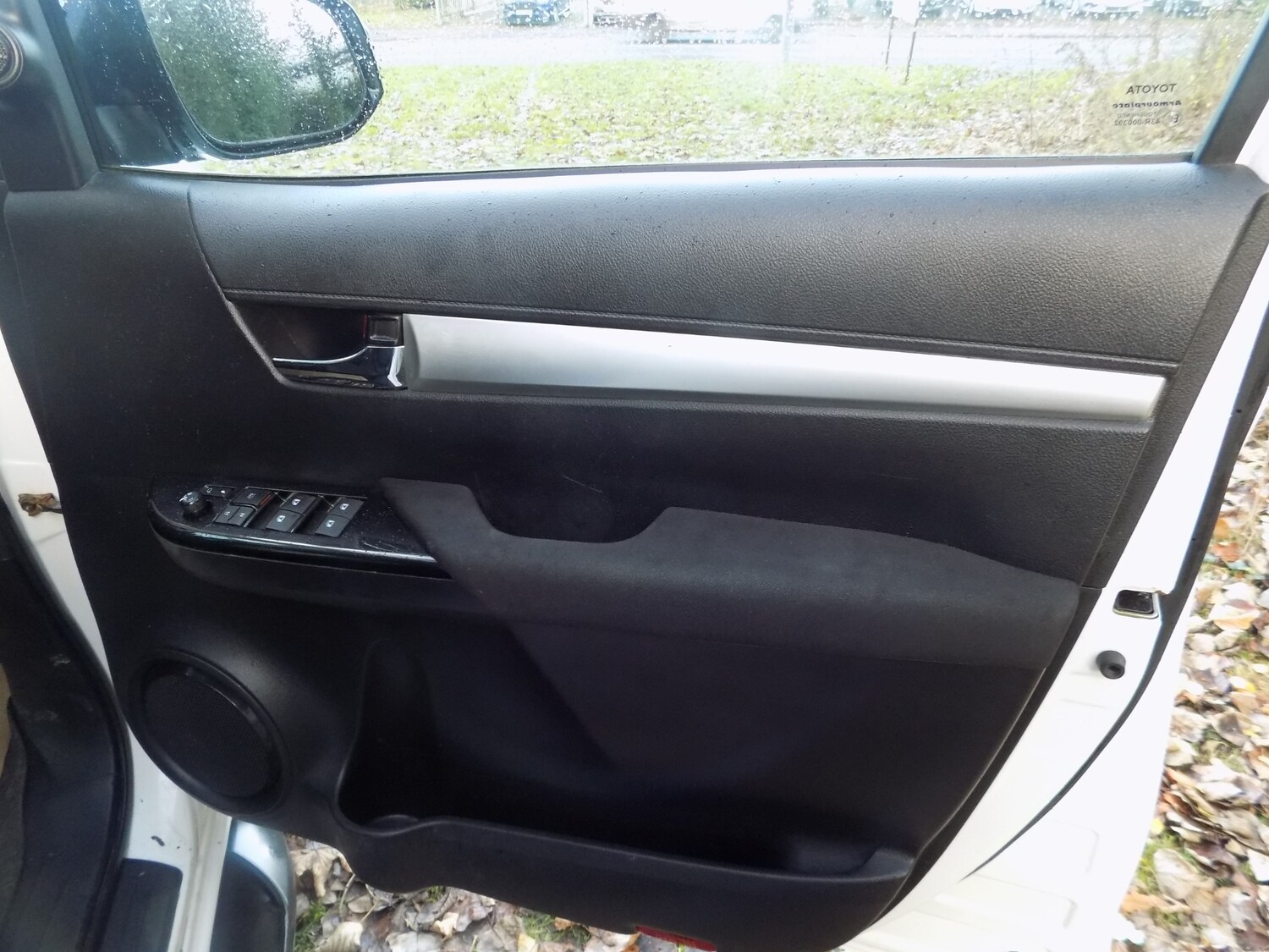 Used Toyota Hilux 2018 for sale - 74314125: Photo 76