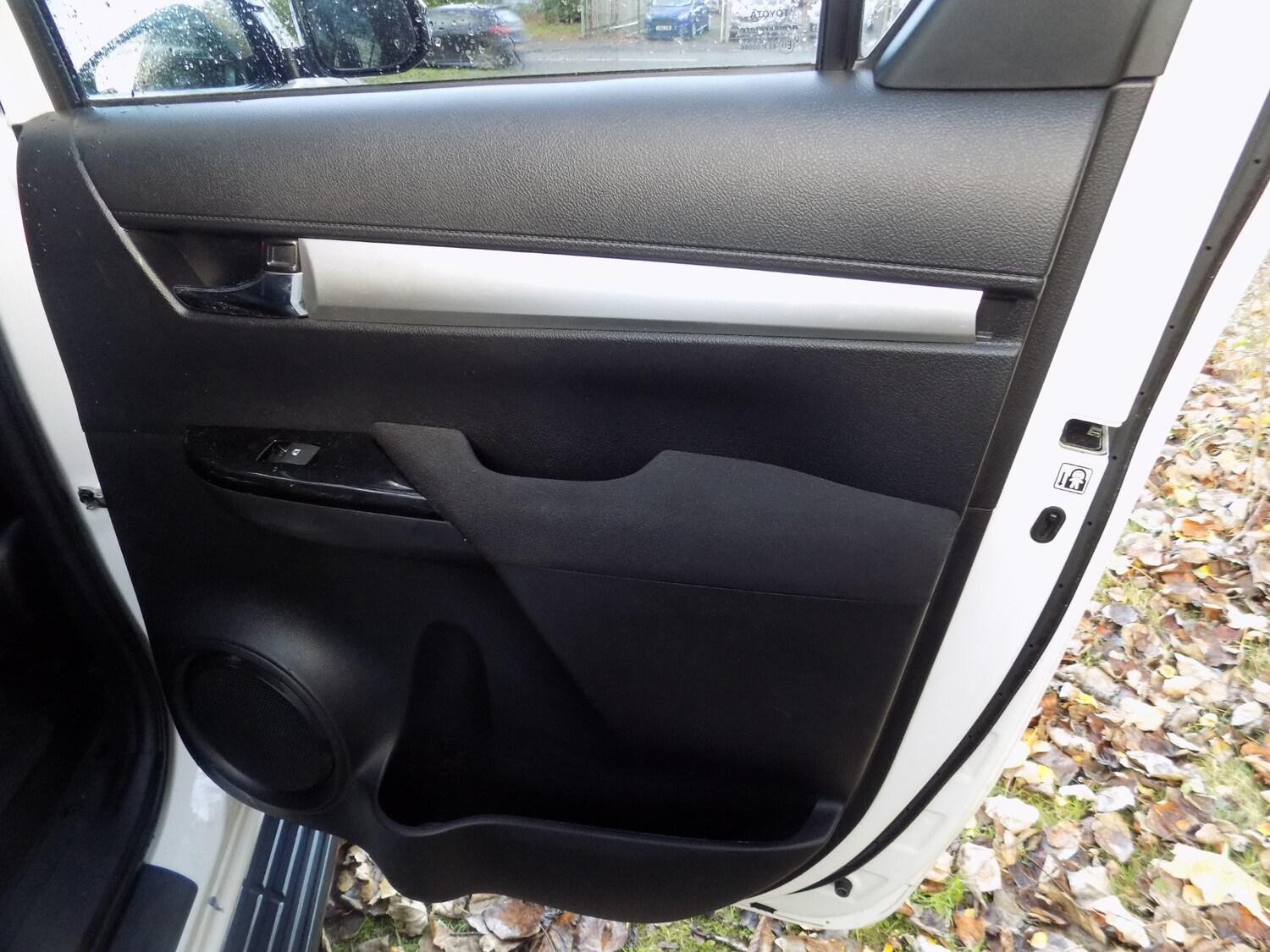 Used Toyota Hilux 2018 for sale - 74314125: Photo 81