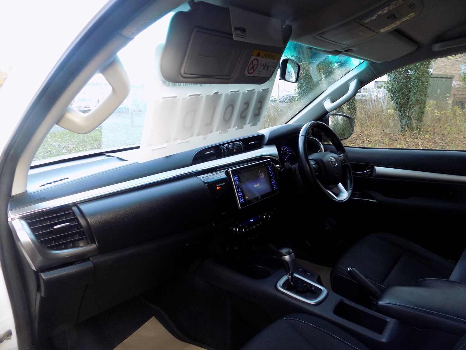 Used Toyota Hilux 2018 for sale - 74314125: Photo 83