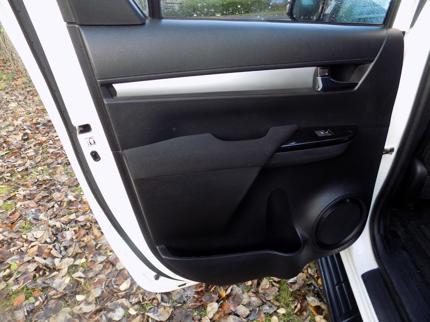 Used Toyota Hilux 2018 for sale - 74314125: Photo 94