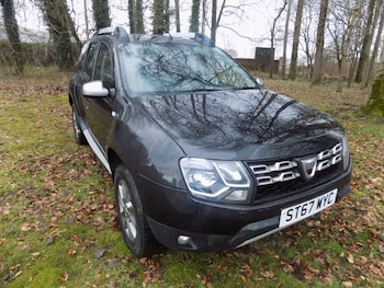Used Dacia Duster 2018 for sale - 77661961: Photo