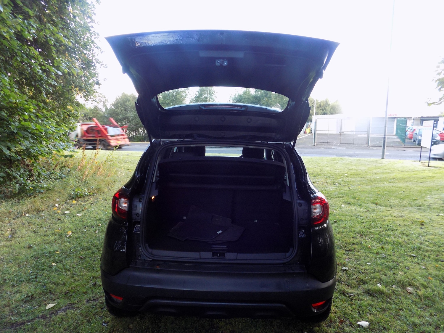 Vehicle 28