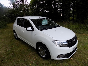 Used Dacia Sandero 2018 for sale - 79309220: Photo