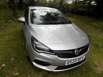 2020 (20) - 1.2 Turbo 130 Business Edition Nav 5dr