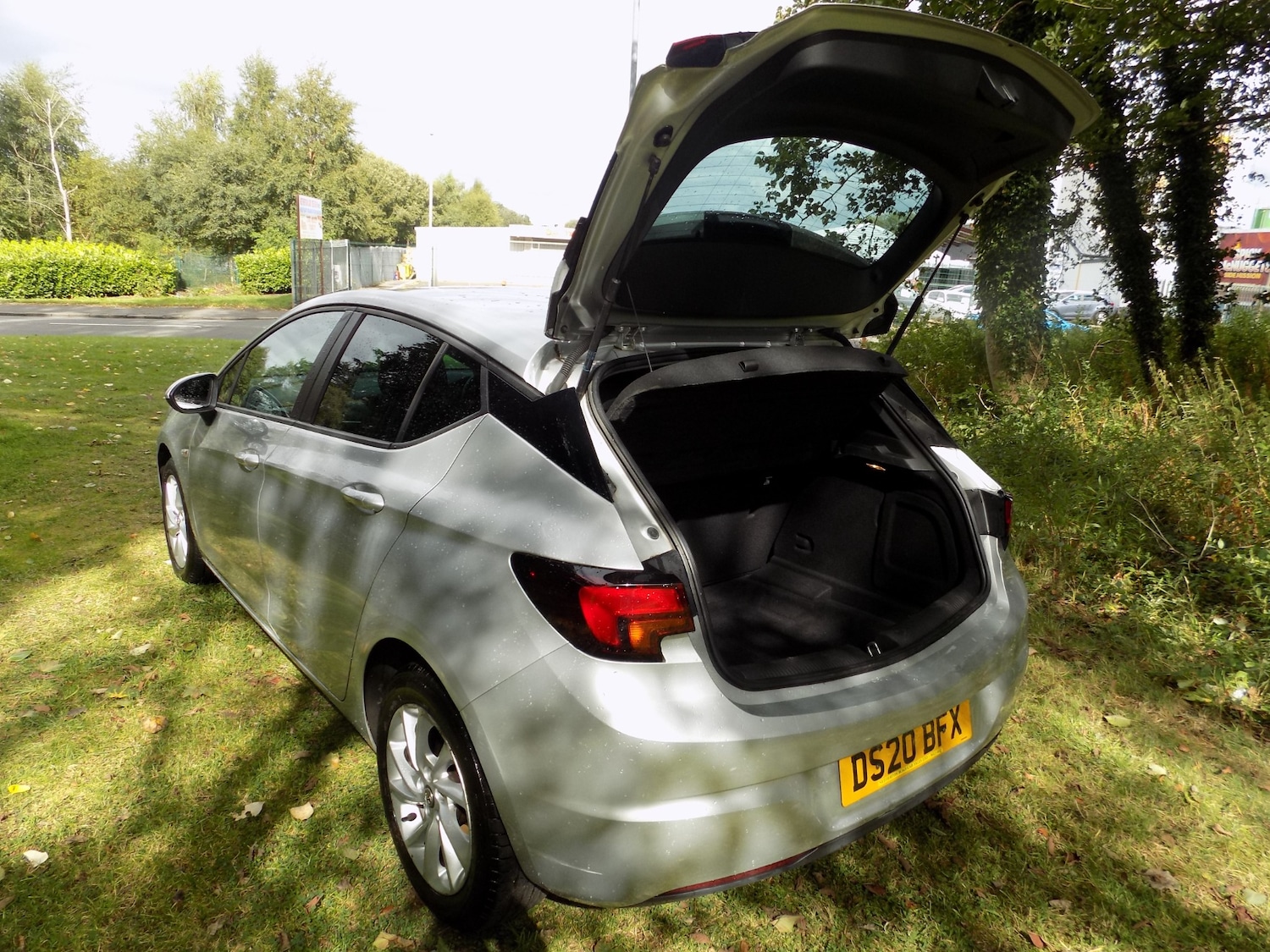 Vehicle 28