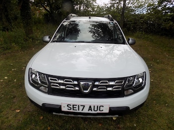 Used Dacia Duster 2017 for sale - 75903909: Photo