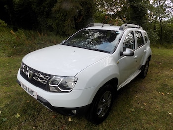 Used Dacia Duster 2017 for sale - 75903909: Photo