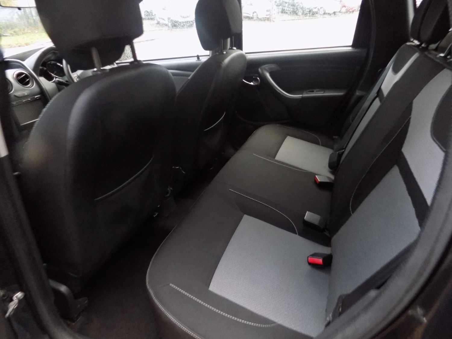 Used Dacia Duster 2016 for sale - 76893210: Photo 25