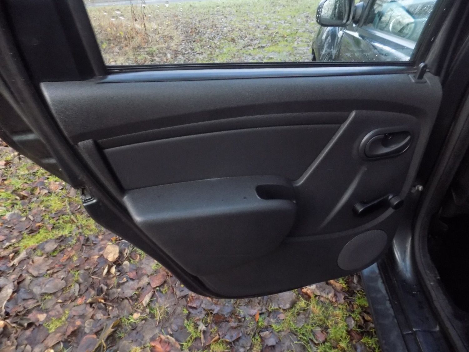 Used Dacia Duster 2015 for sale - 76957444: Photo 25