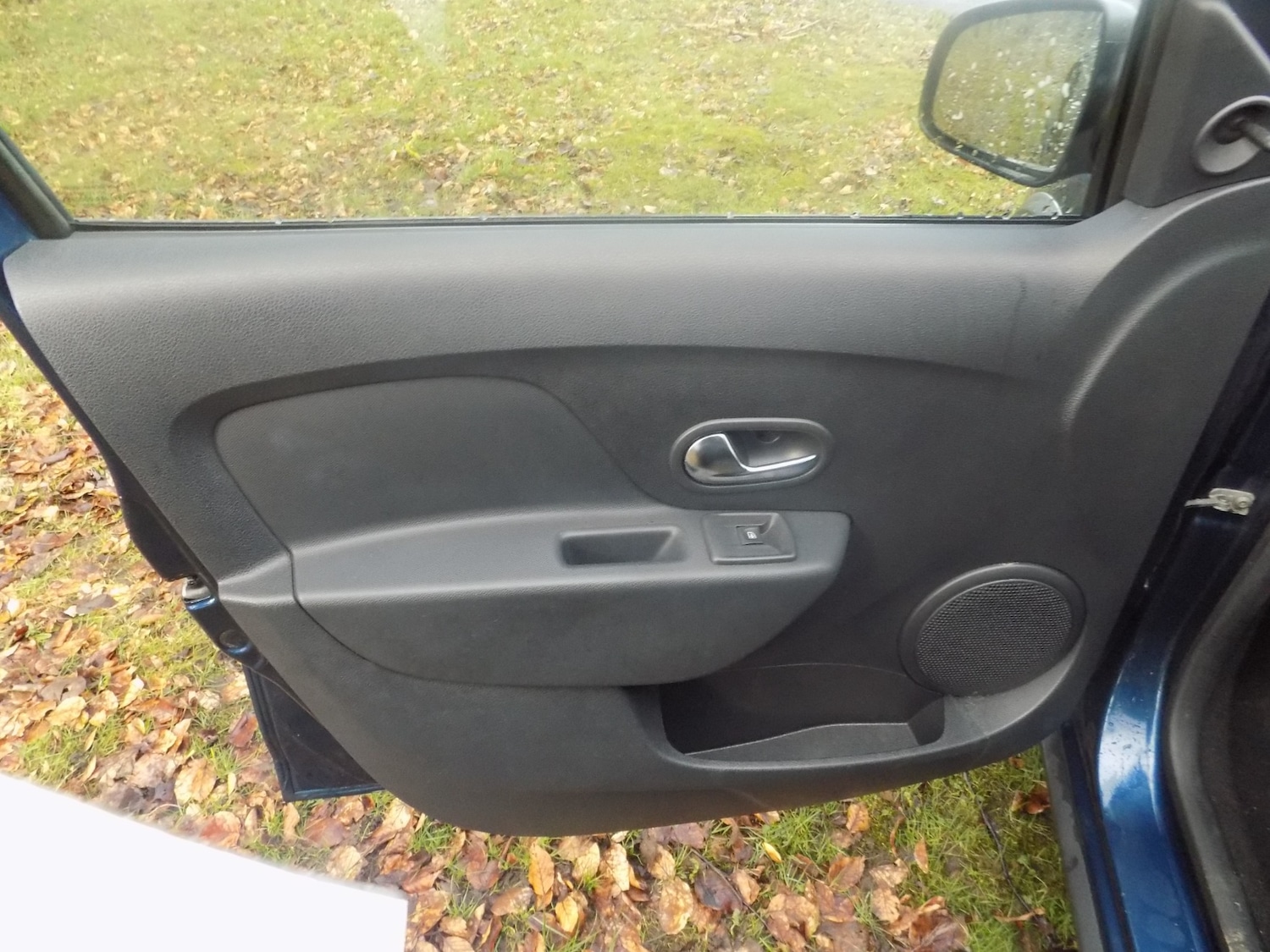 Used Dacia Sandero Stepway 2017 for sale - 77873363: Photo 25