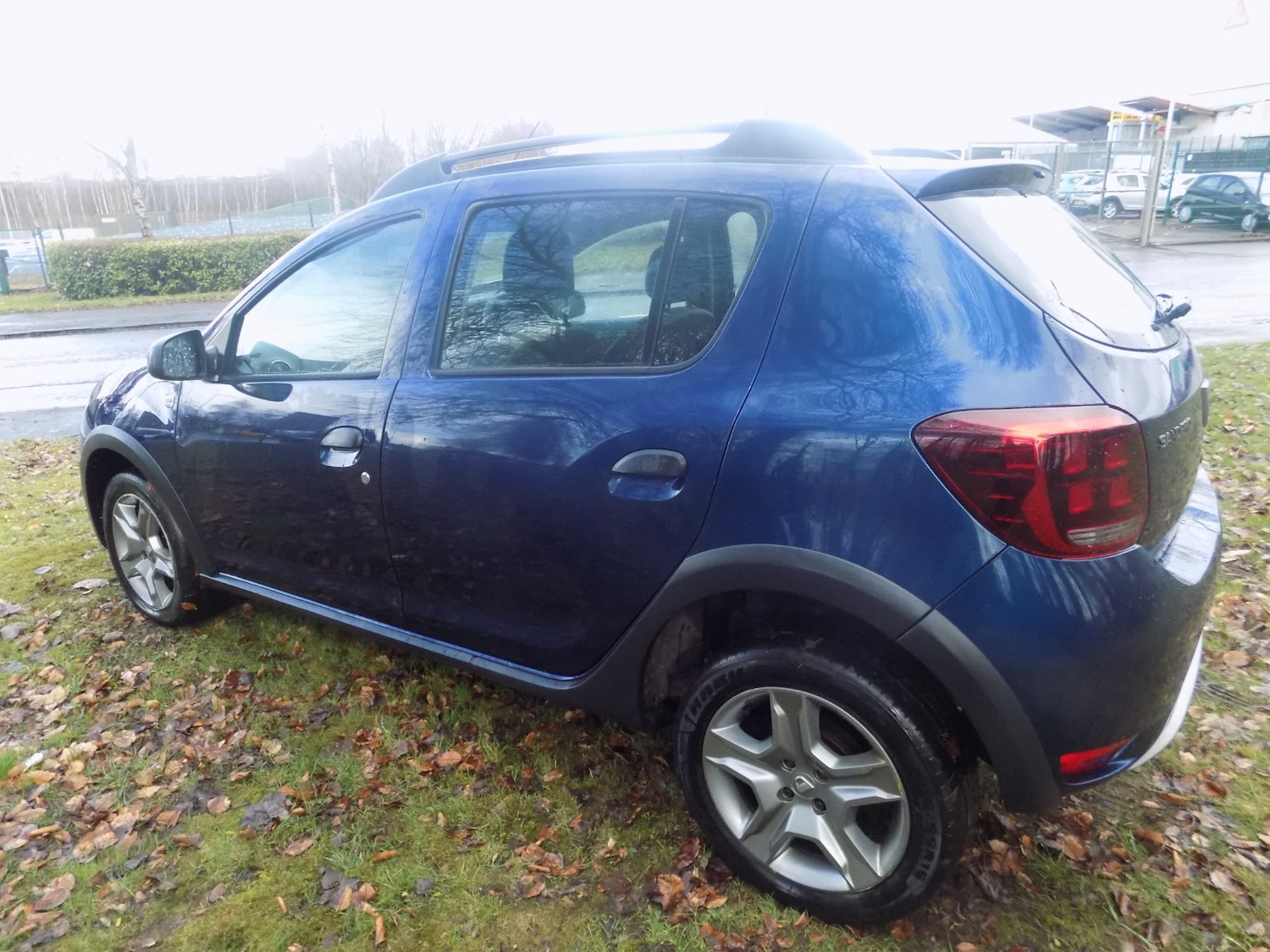 Used Dacia Sandero Stepway 2017 for sale - 77873363: Photo 8