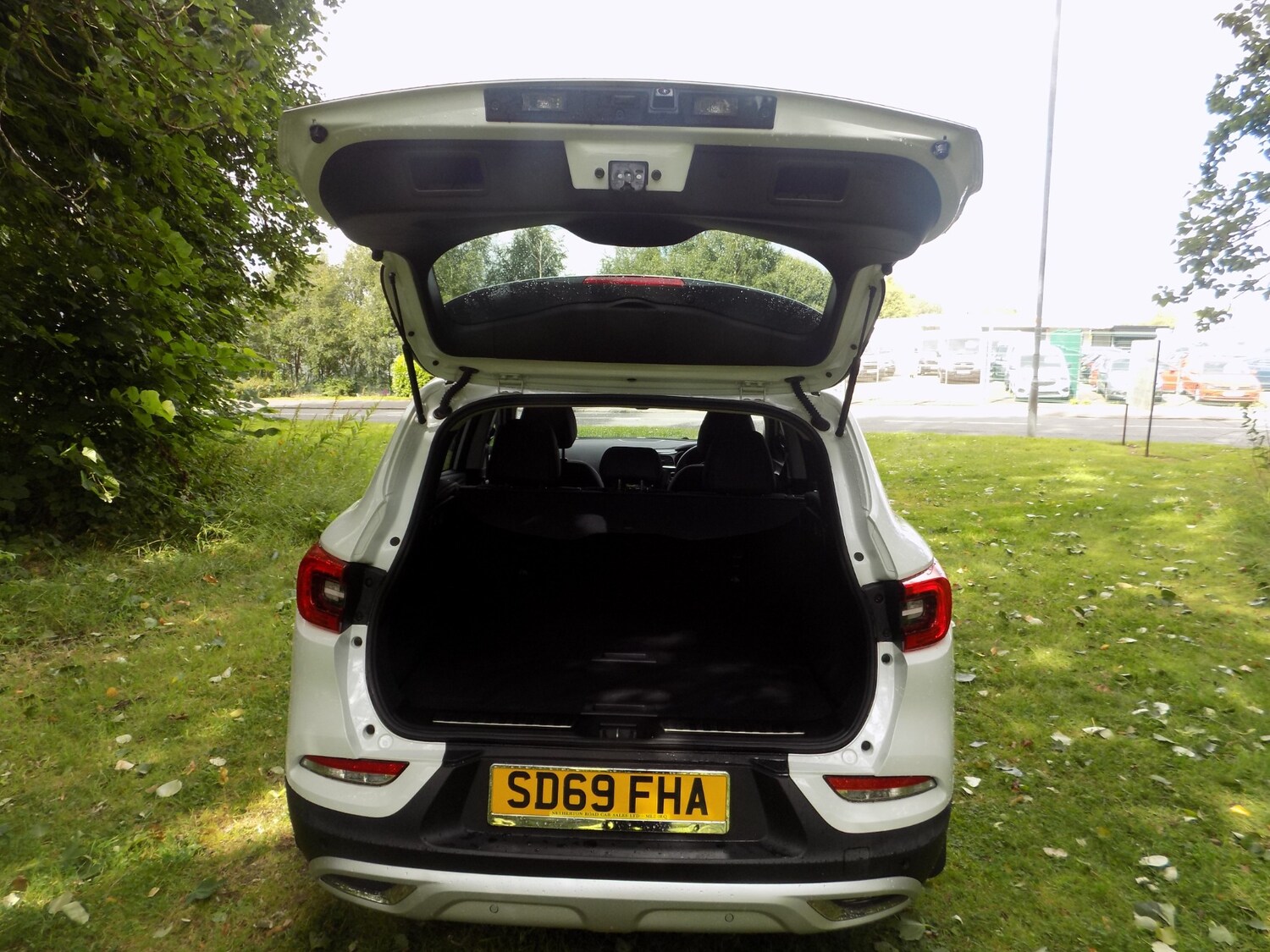 Vehicle 28