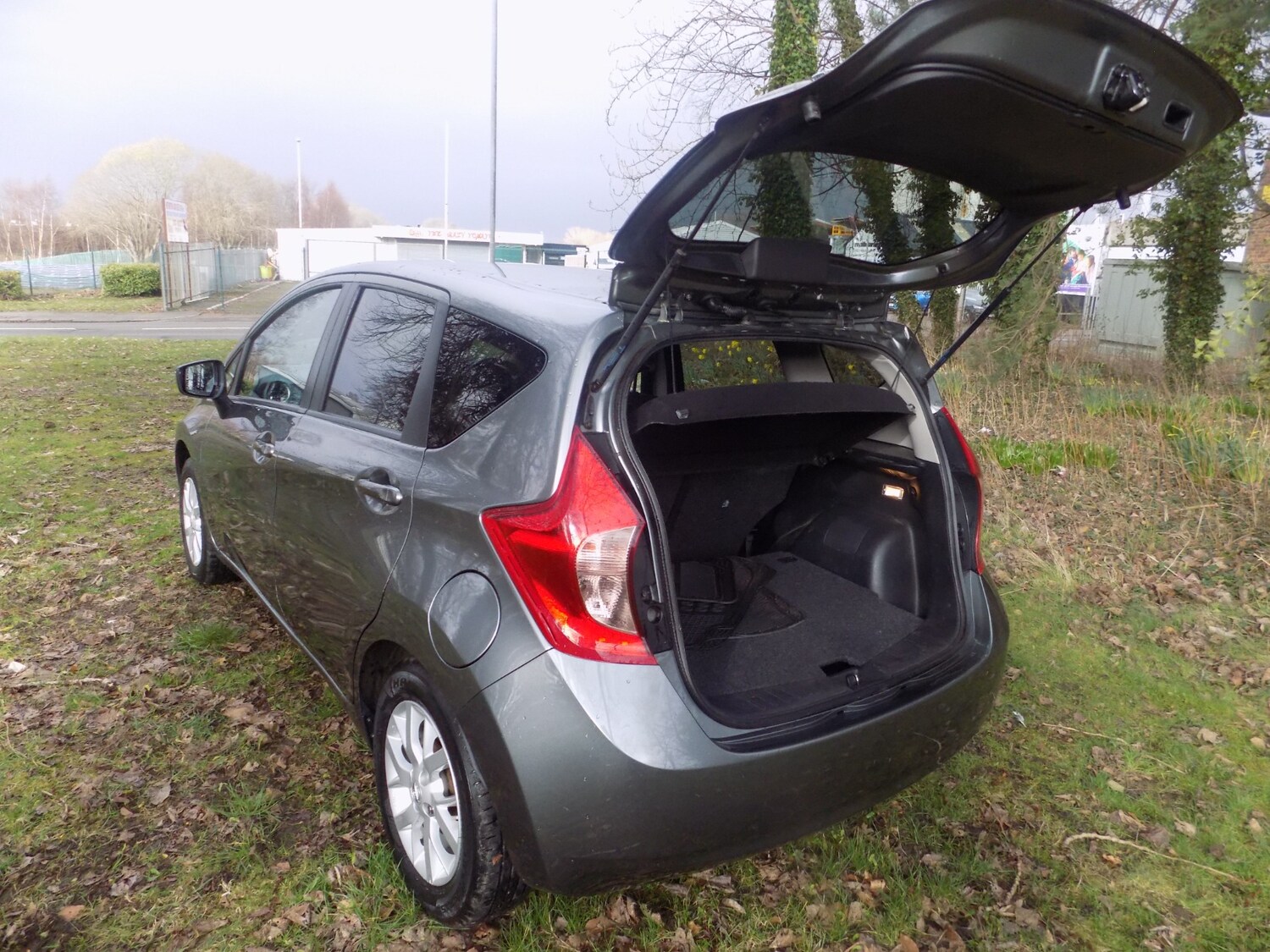 Used Nissan Note 2017 for sale - 77917602: Photo 29