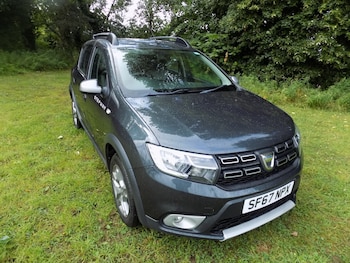 Used Dacia Sandero Stepway 2018 for sale - 79340786: Photo