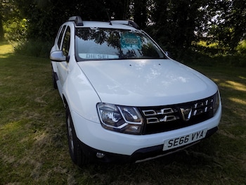 Used Dacia Duster 2017 for sale - 79218033: Photo