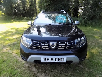 Used Dacia Duster 2019 for sale - 79217782: Photo