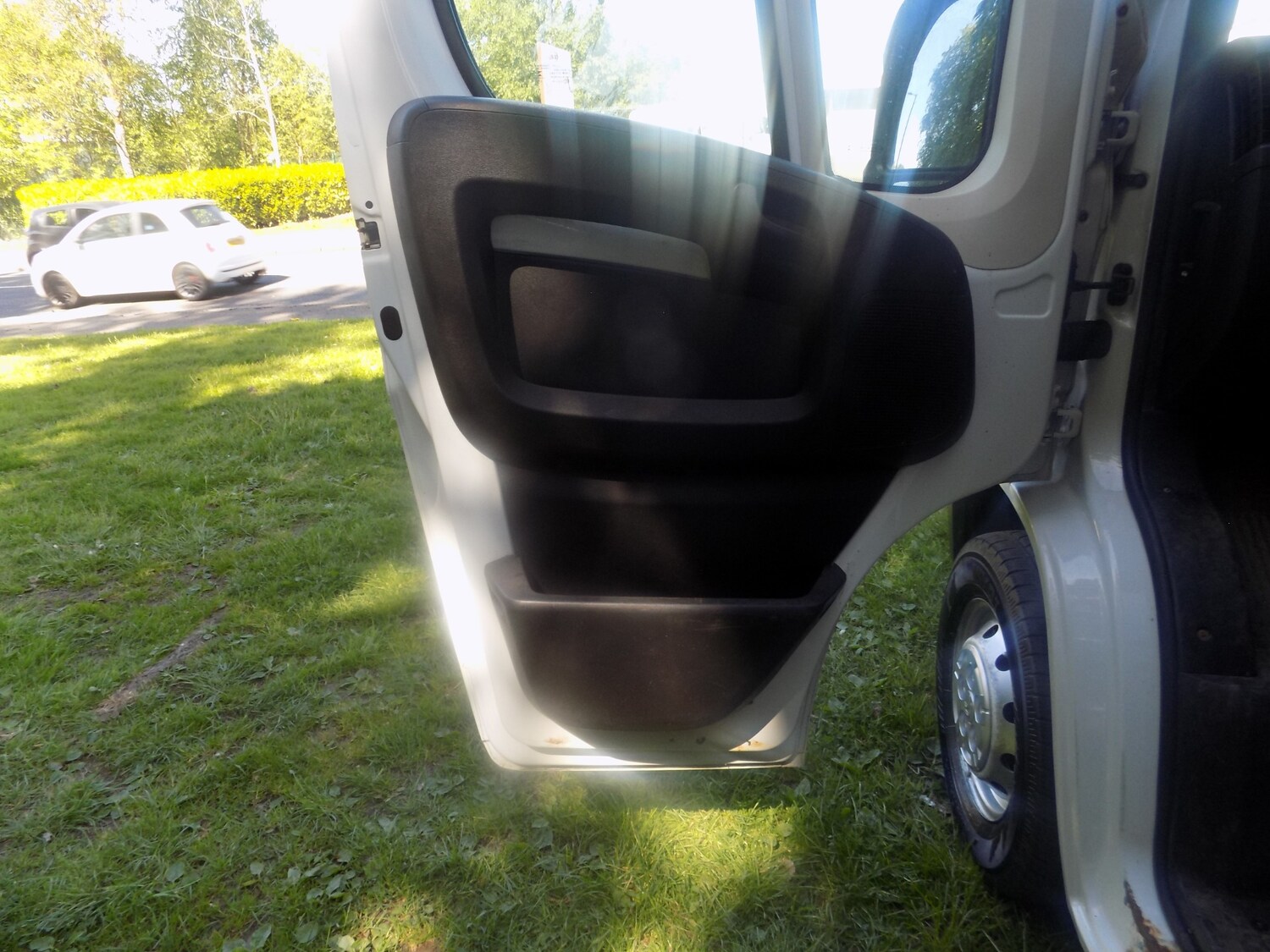 Vehicle 28
