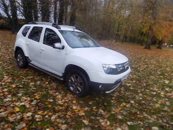 Used Dacia Duster 2015 for sale - 77195624: Photo