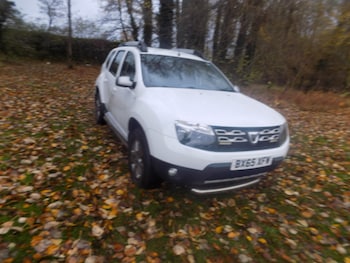 Used Dacia Duster 2015 for sale - 77195624: Photo