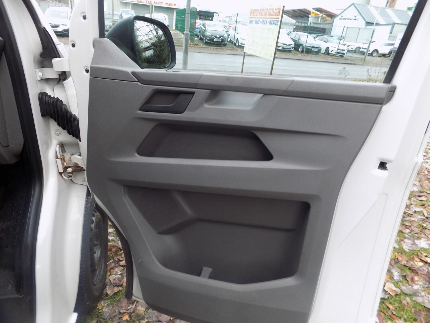 Used Volkswagen Transporter 2022 for sale - 76461631: Photo 22