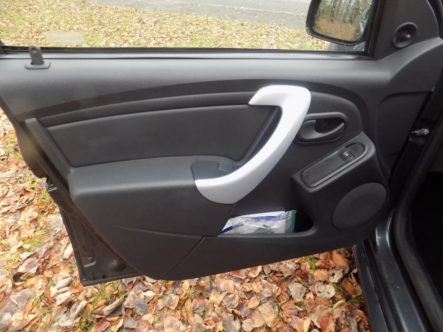 Used Dacia Duster 2015 for sale - 76904749: Photo 24