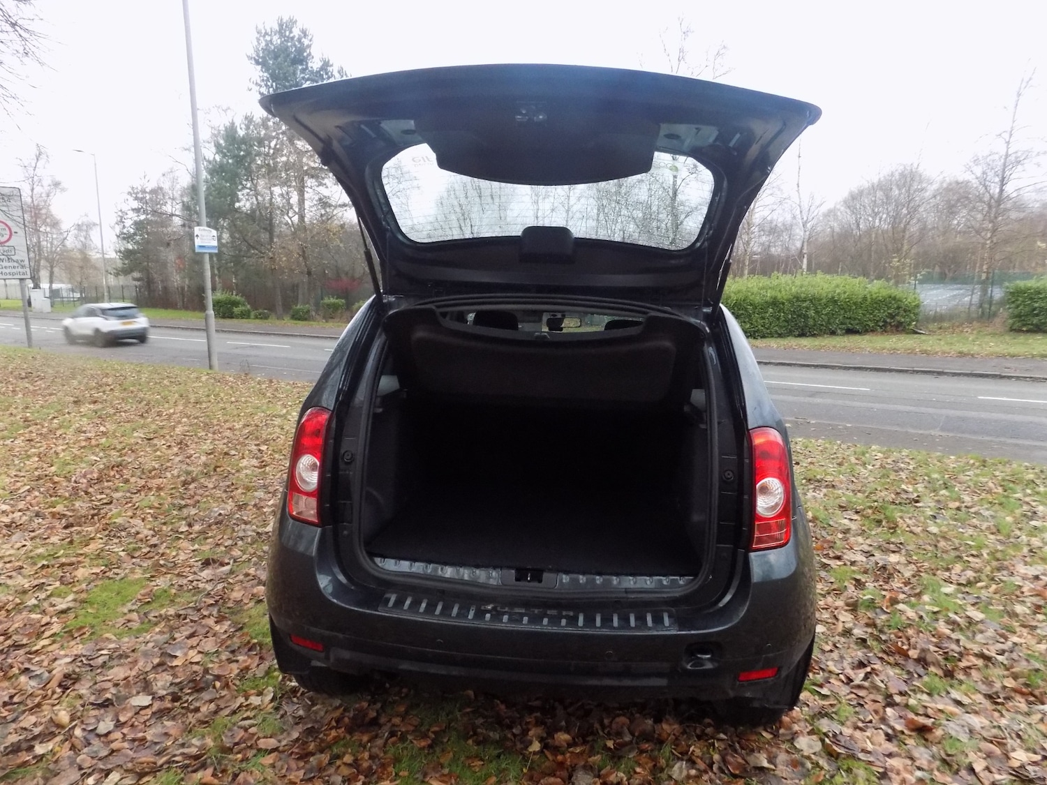 Used Dacia Duster 2015 for sale - 76904749: Photo 28