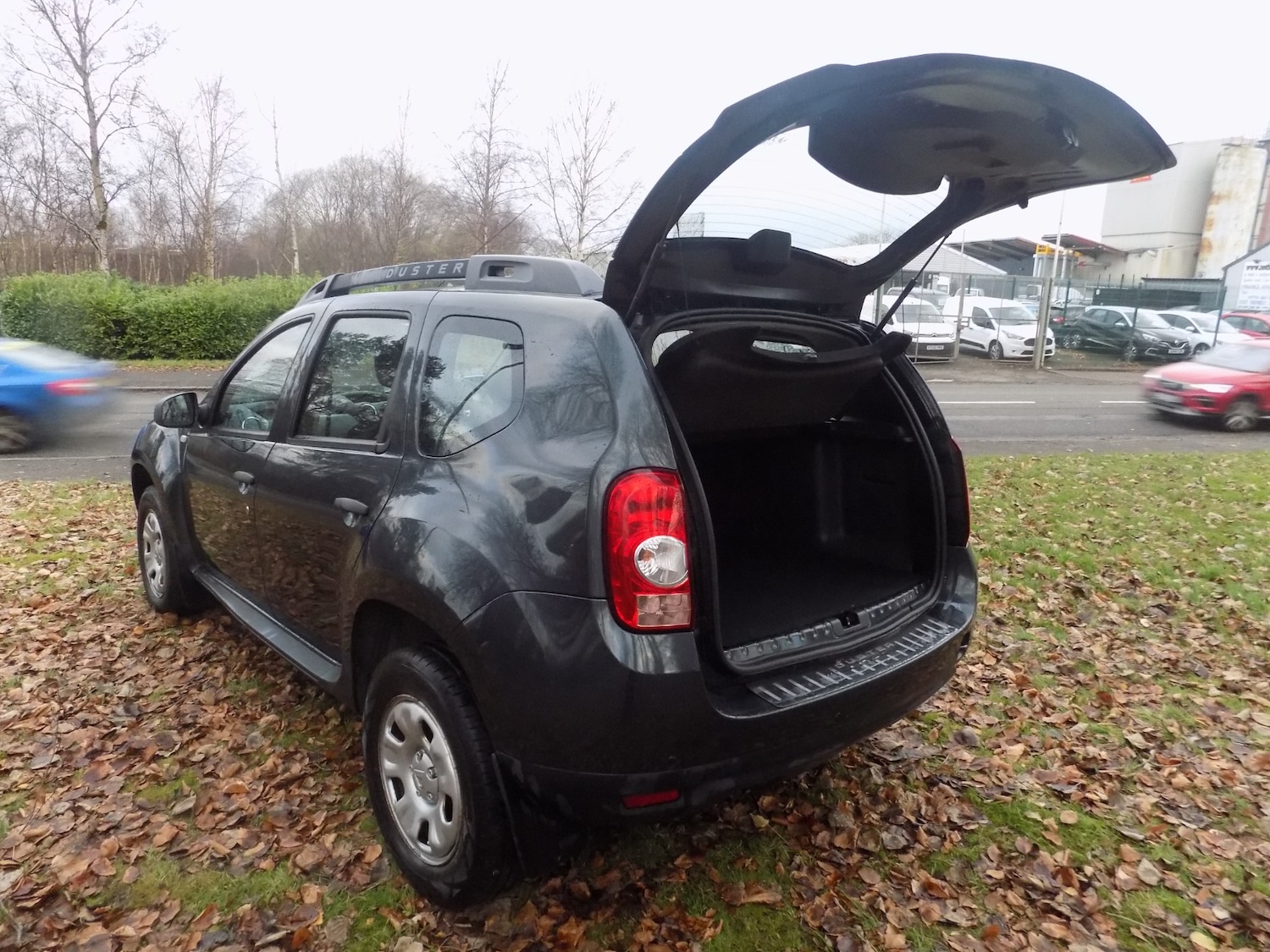 Used Dacia Duster 2015 for sale - 76904749: Photo 29
