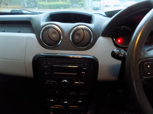 Used Dacia Duster 2015 for sale - 76329601: Photo 18