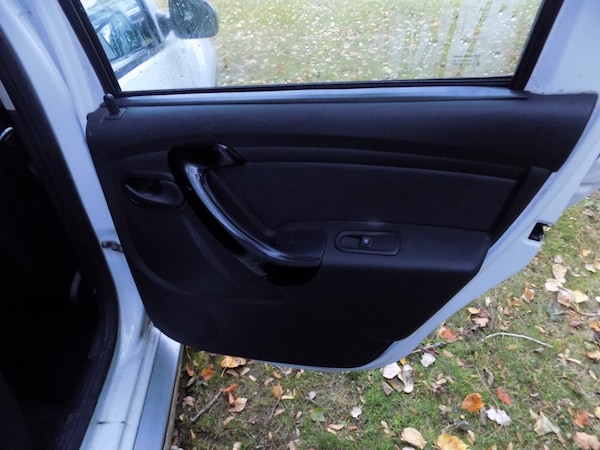 Used Dacia Duster 2015 for sale - 76329601: Photo 20