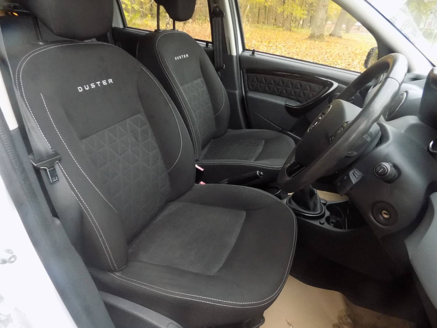 Used Dacia Duster 2015 for sale - 76329601: Photo 25