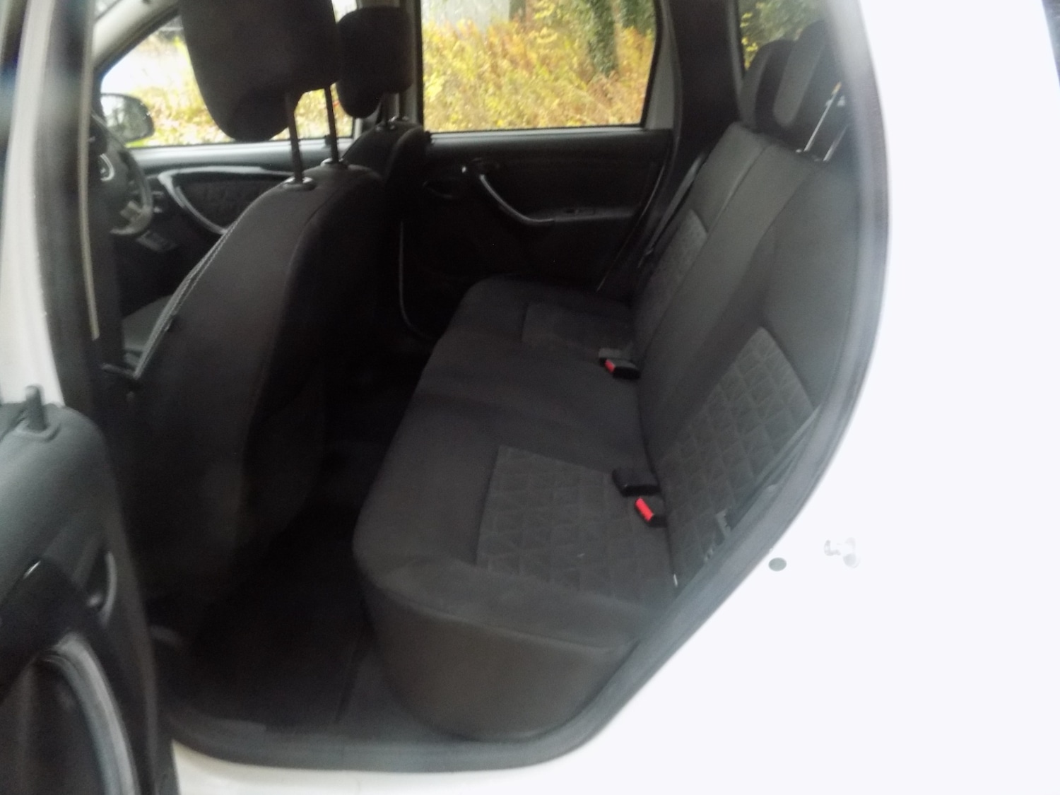 Used Dacia Duster 2015 for sale - 76329601: Photo 28