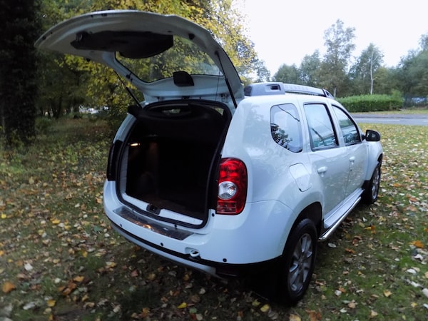 Used Dacia Duster 2015 for sale - 76329601: Photo 29